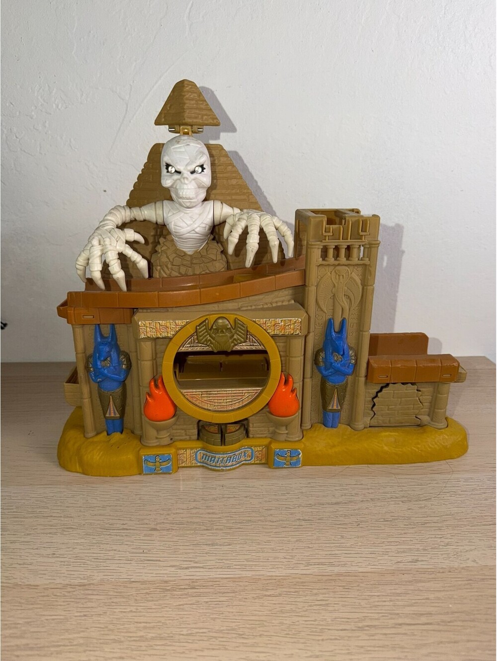 Mighty Max Mummy Pyramid Playset 2003 Mattel J6586 Egyptian Temple Toy